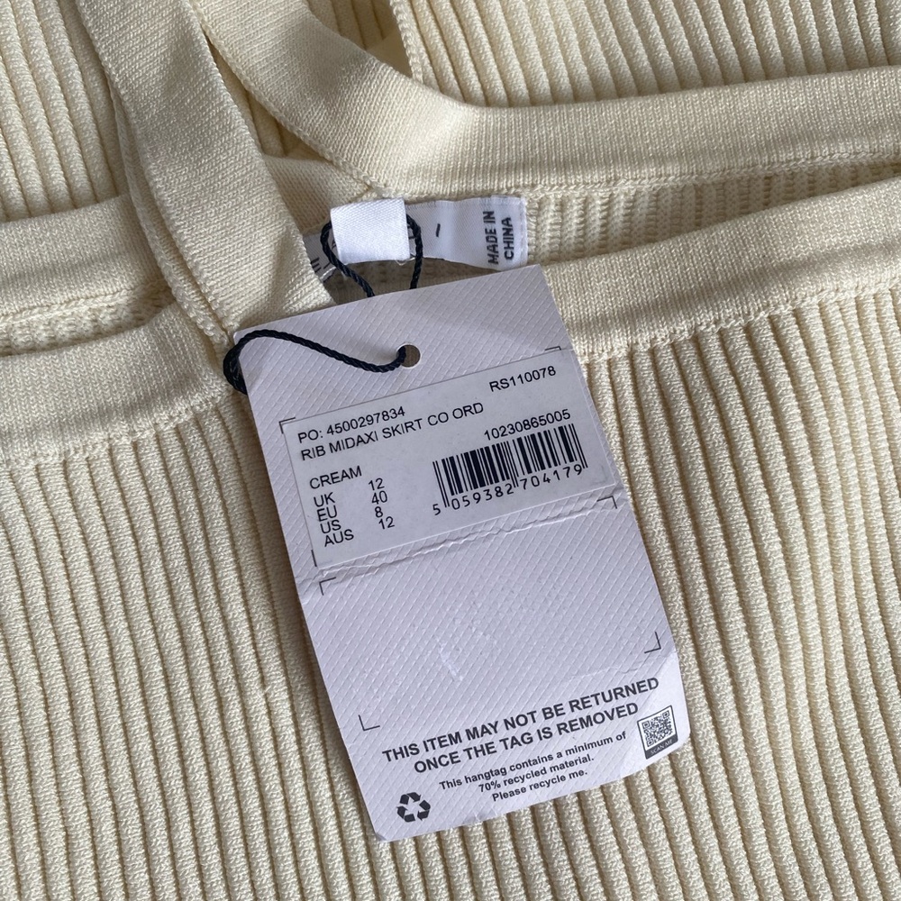 Missguided Cream Ribbed Midi Dress - Picture 2 of 3